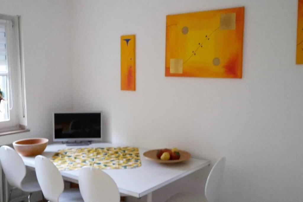 Grosse Wohnung 20 Km Von Koeln Bis Zu 17 Personen Rösrath Esterno foto